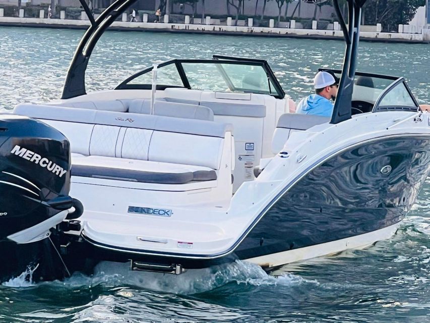 Miami: Guided Boat Tour with Champagne - Why seeing Miami by boat changes the city
