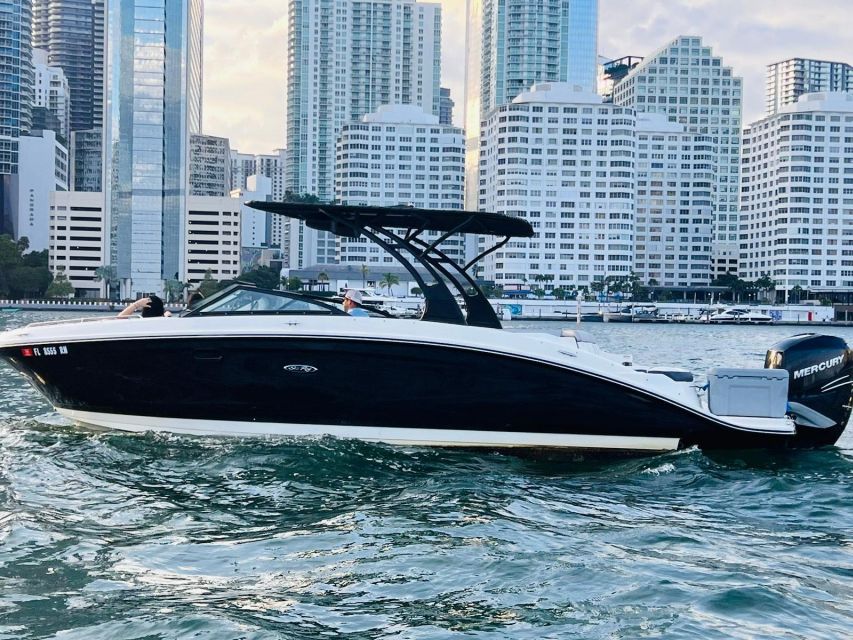 Miami: Guided Boat Tour with Champagne - Choosing daylight, sunset, or nighttime