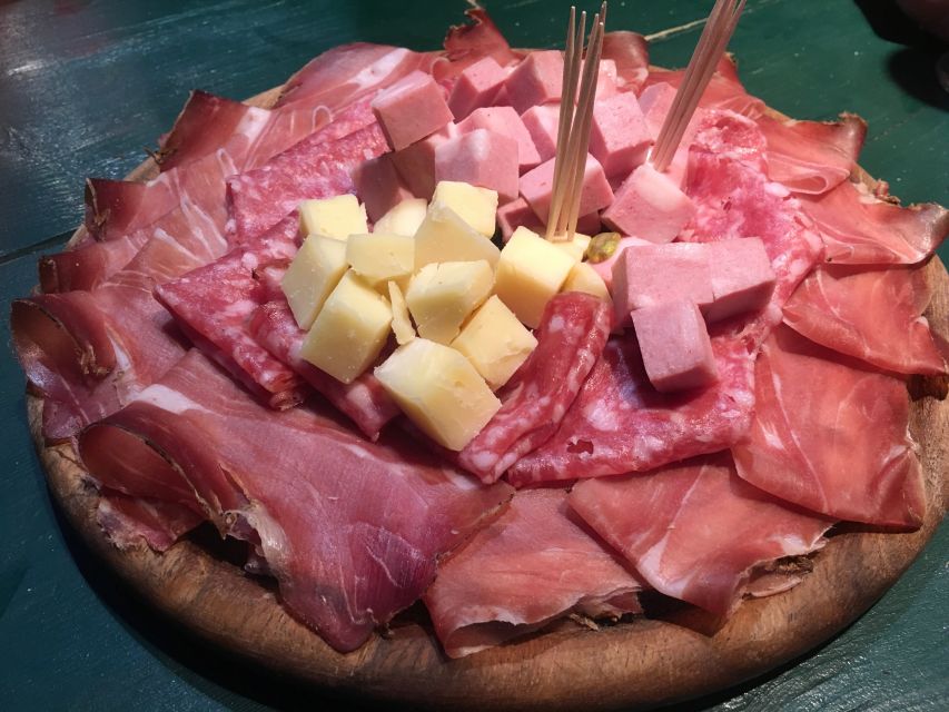 Milan’s Full-Meal Gourmet Food Tour - More Than Tastings - Brera closes with sweets, cannoncini, and coffee
