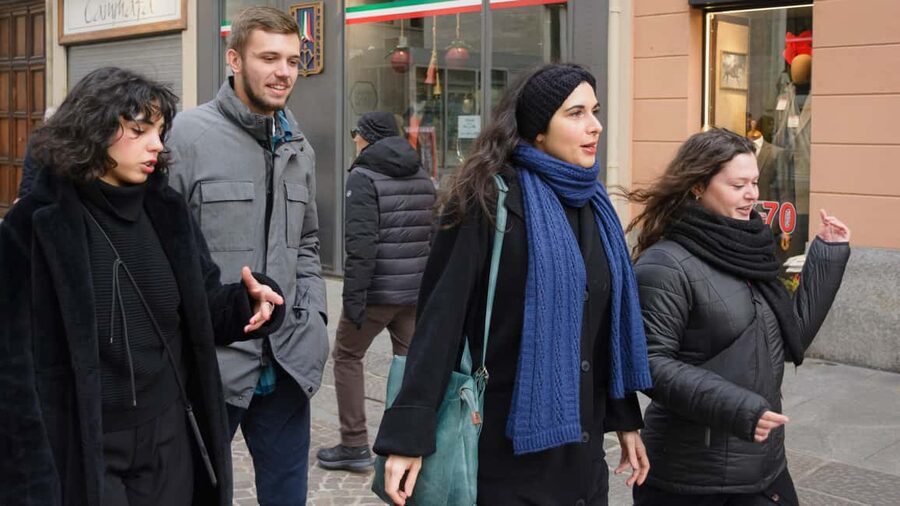Milan’s Full-Meal Gourmet Food Tour - More Than Tastings - The guides make the route work