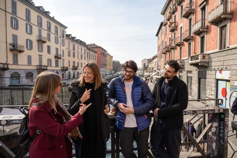 Milan: Sunset Navigli Food and Drinks Tour with a Local - Who should book this experience?