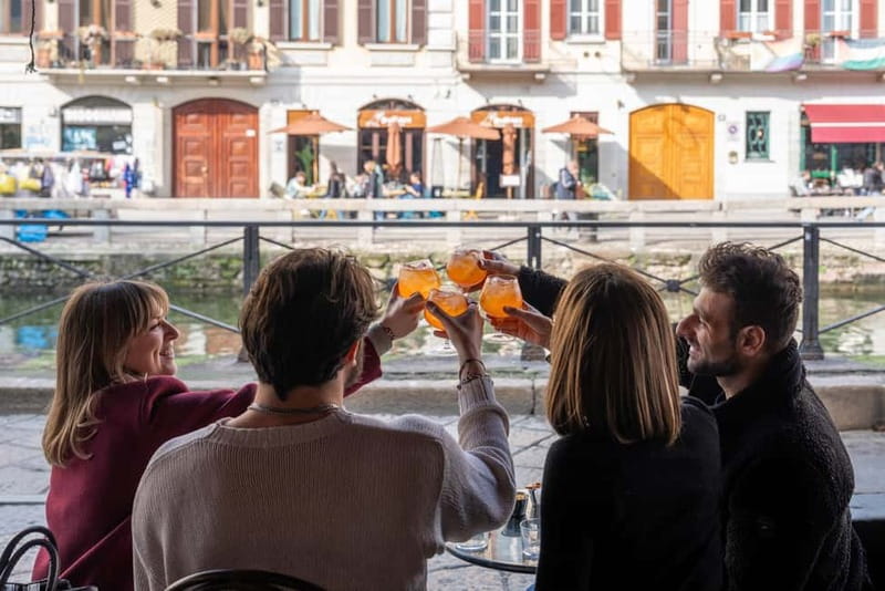 Milan: Sunset Navigli Food and Drinks Tour with a Local - Street food, potatoes, and changing menus