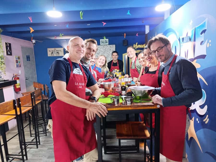 Miraflores: Amazing Peruvian Cooking Class Ceviche Seafood and Pisco Sour - Key points at a glance