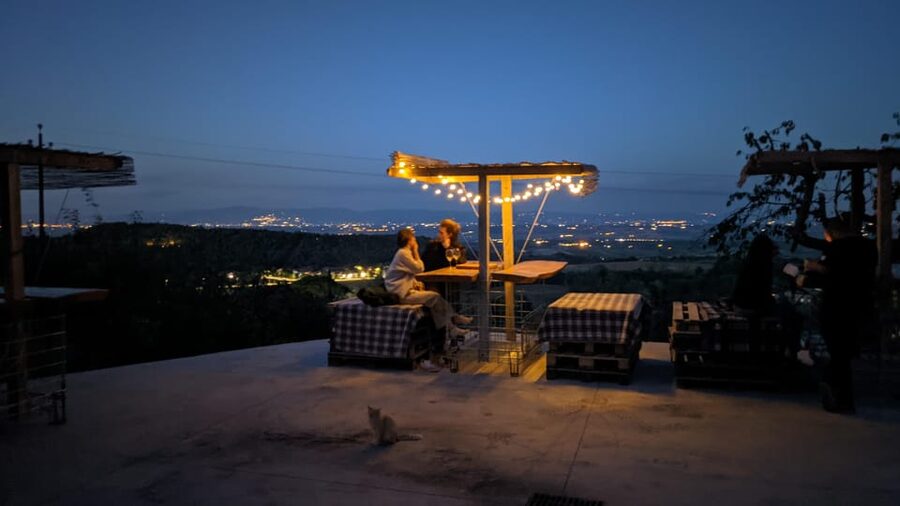 Montepulciano: Artisan Heroic Wine Tasting at the Terrace - Three wines and a generous Tuscan tagliere