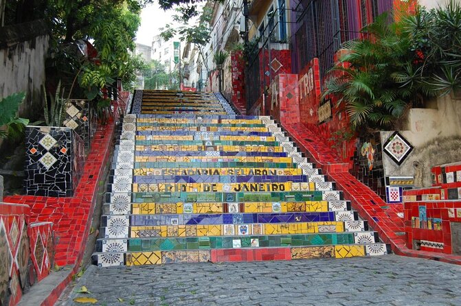More than a Pub Crawl: An Authentic Night Experience in Rio - Key points at a glance