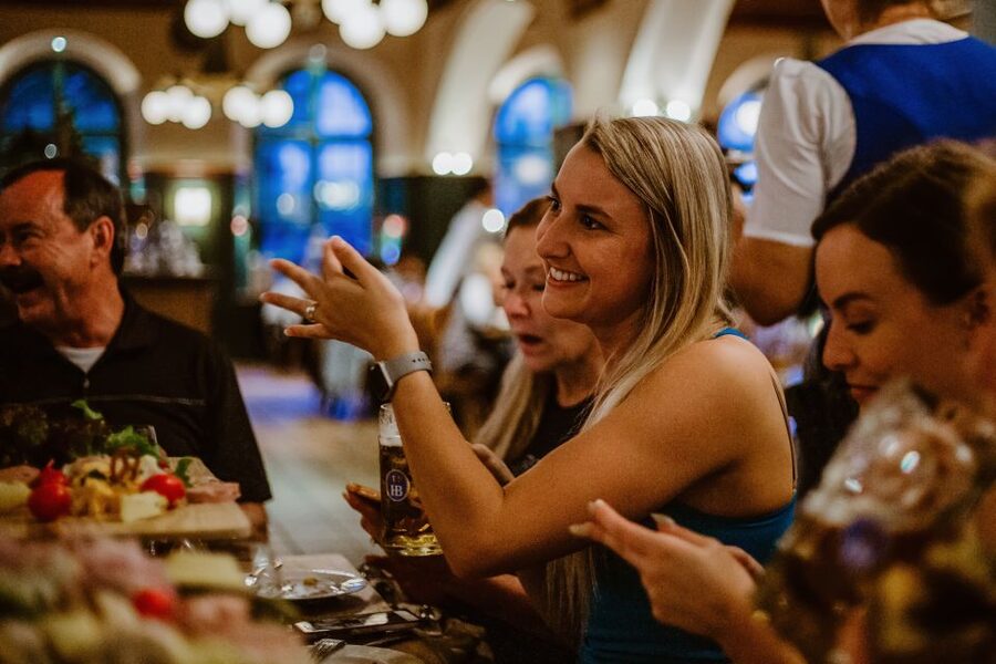 Munich: Beer and Food Tour with Dinner & Oktoberfest Museum - Starting with Munich’s beer story