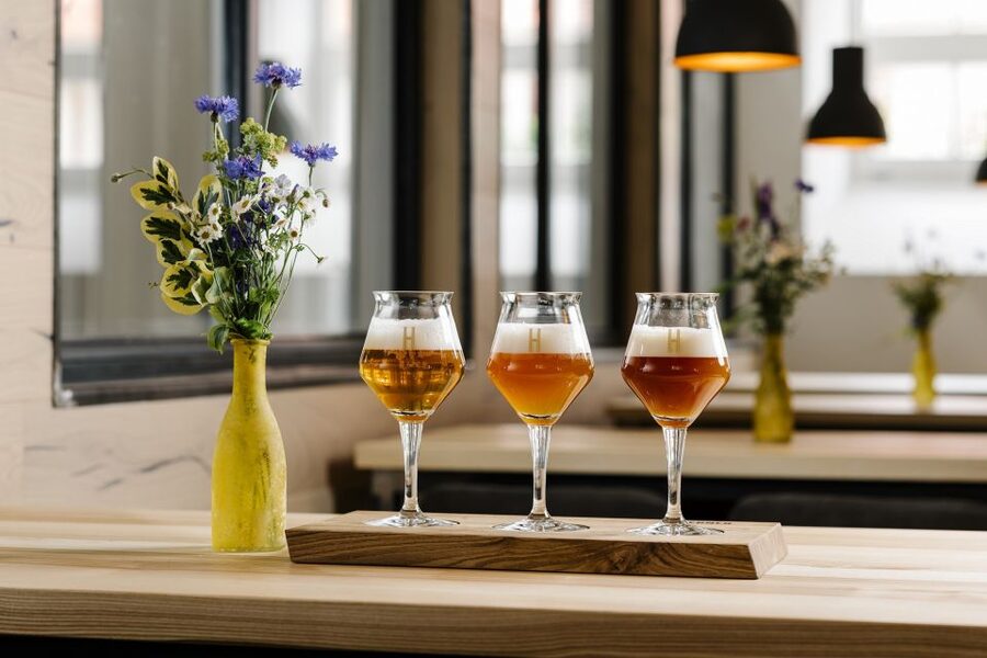 Munich: Hands-On Brewery Tour & Tasting of 4 Organic Beers - A working brewery, not just a beer counter