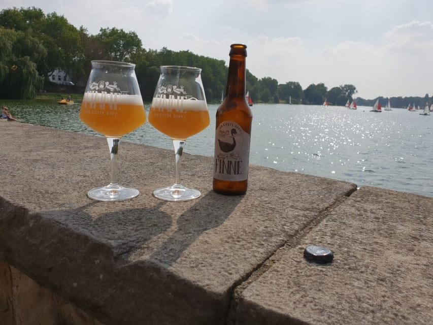 Münster: Beer Tasting Rickshaw Tour - Münster by rickshaw, with a brewery’s beer mats as your map