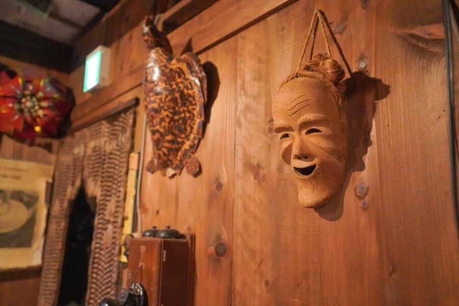 Naha Bar Hopping Tour in Okinawa - Stop one: an Okinawa beer and local-food welcome