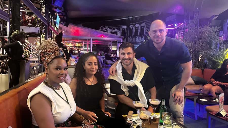 Nairobi bar crawl:Drink and Mingle - Drinks, food, and the real price
