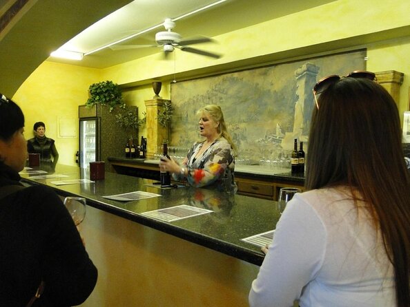 Napa Valley Daily Join In Group Wineries Tour Including Lunch - What this Napa day really gives you