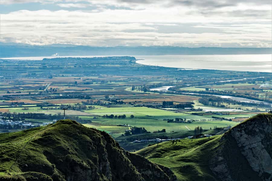 Napier: Art-Deco + Te Mata Peak+ Garden Walk + Wine Tasting - Te Mata Peak and the Hawke’s Bay view