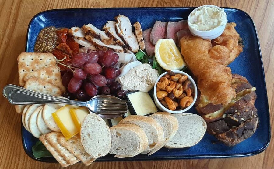 Napier: Winery + Gin Tasting Tour with Lunch Thu Fri Sat - Mission Cellars and the story of New Zealand wine