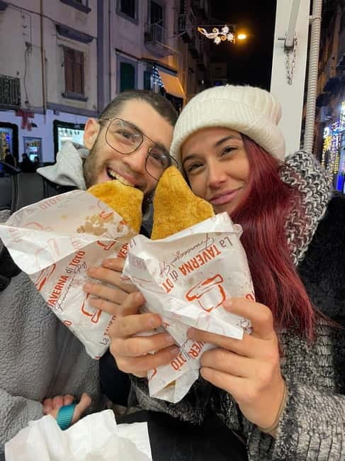 Naples: Street Art, Wine and Food Tasting Walking Tour - What you actually eat and drink