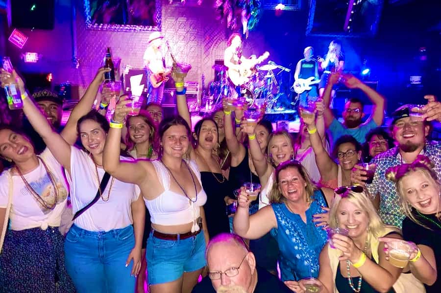 Nashville: Music City Pub Crawl - Printers Alley and the first taste of downtown nightlife