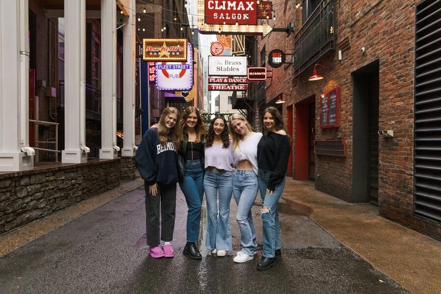Nashville's Speakeasy Secrets: True Crime Tasting Pub Crawl - Why Nashville’s speakeasy past makes a good night out