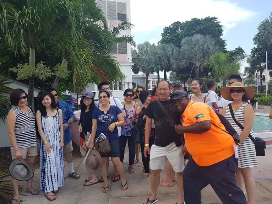 Nassau: Island Highlights Tour with Rum Tasting - Why the air-conditioned van matters