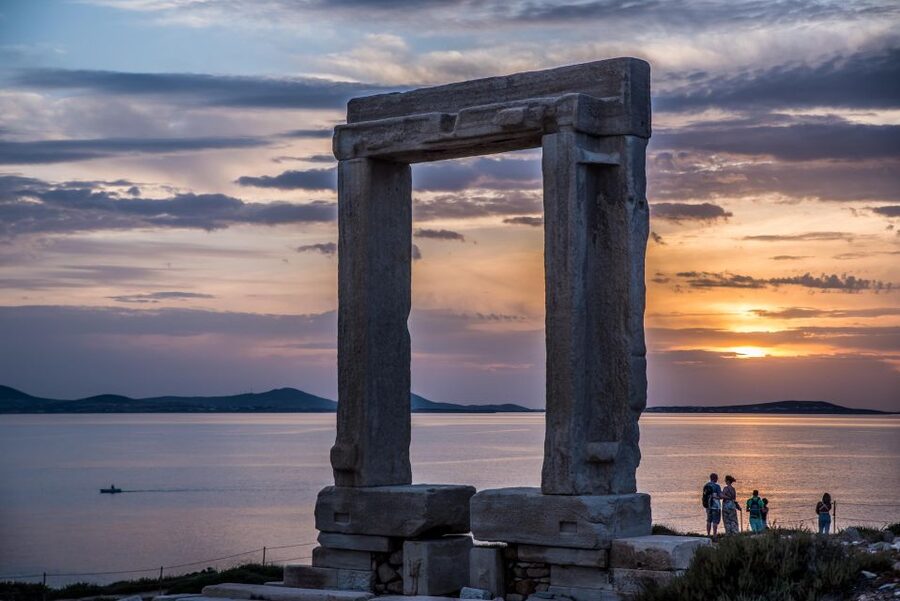 Naxos: Wine and Mythology Sunset Tour - Ending at Apollo’s Portara