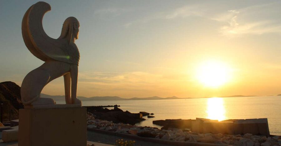 Naxos: Wine and Mythology Sunset Tour - Walking from the waterfront into Chora