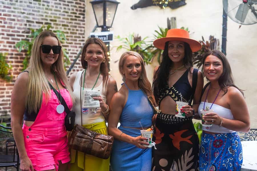 New Orleans: Afternoon Cocktail Walking Tour with Drinks - Why this cocktail walk works in New Orleans