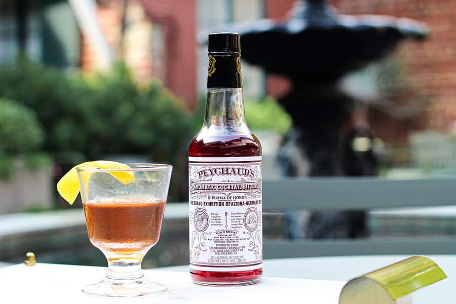 New Orleans: Afternoon Cocktail Walking Tour with Drinks - The absinthe stop near St. Louis Cathedral