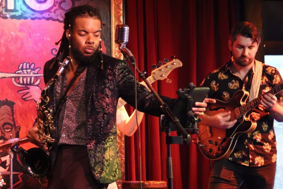 New Orleans: Frenchmen Street VIP Live Music Pub Crawl - Stories of jazz, ghosts, and old Frenchmen folklore