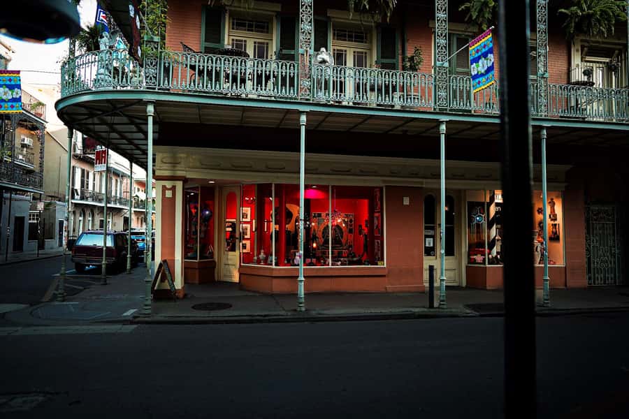 New Orleans: True Crime Pub Crawl - Key points to know before you book
