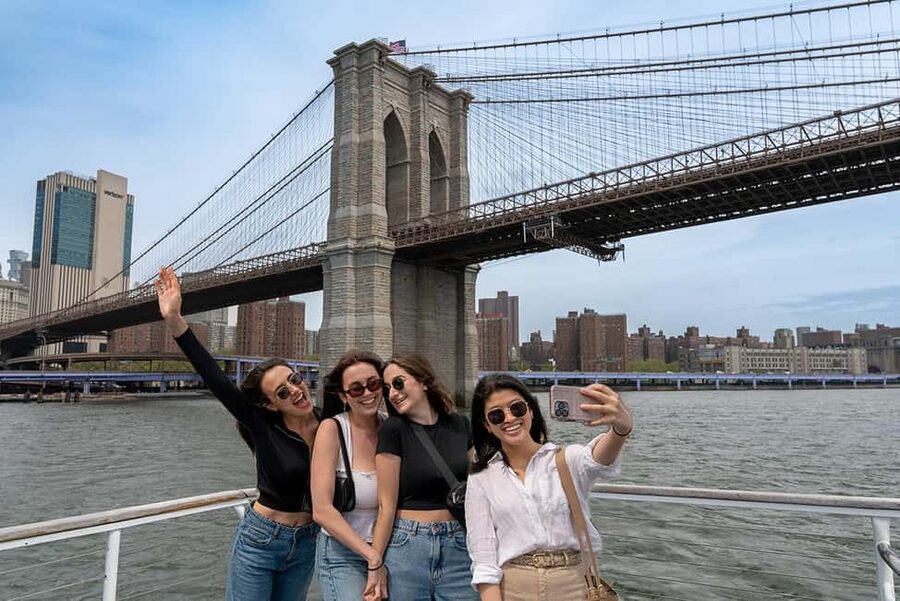 New York City: City Cruises Alive After Five Cocktail Cruise - Key points to know