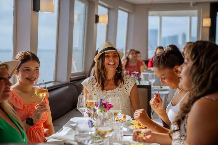 Newport Beach: City Cruises Champagne & Brunch Buffet Cruise - Key points to know before booking