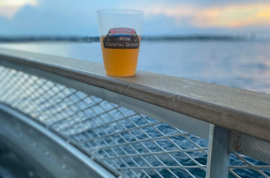 Newport, RI: Evening Cocktail Cruise of Narragansett Bay - Should you book the Coastal Queen evening cruise?