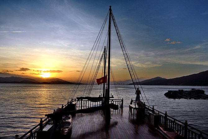 Nha Trang Sunset Cocktails and Dinner Cruise - The five-course dinner and main-course choice