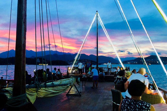 Nha Trang Sunset Cocktails and Dinner Cruise - After dinner, the bay becomes the main attraction