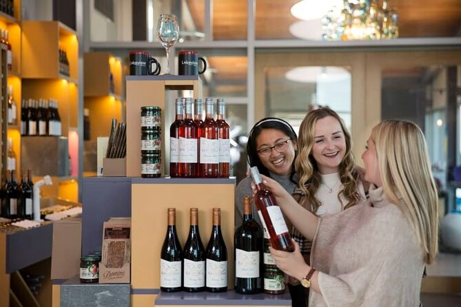 Niagara Wine Tour and Tastings with Transportation - Wayne Gretzky Estates and Trius without a tasting