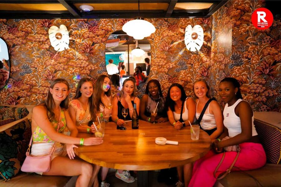 Nice: Ultimate Party Bar Crawl Free Shots & VIP Club Entry - Cours Saleya and the main bar crawl