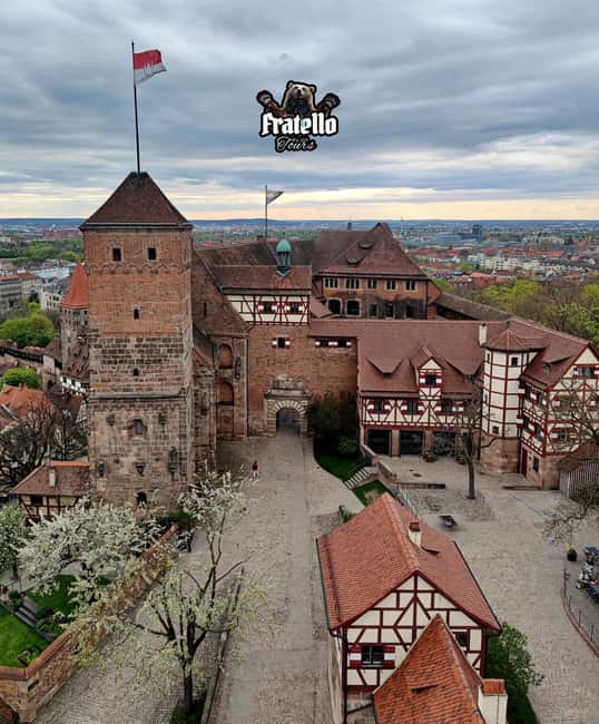 Nuremberg: Castle and Old Town Tour - incl. Tickets and red beer tasting - Weissgerbergasse and Albrecht Dürer’s neighborhood