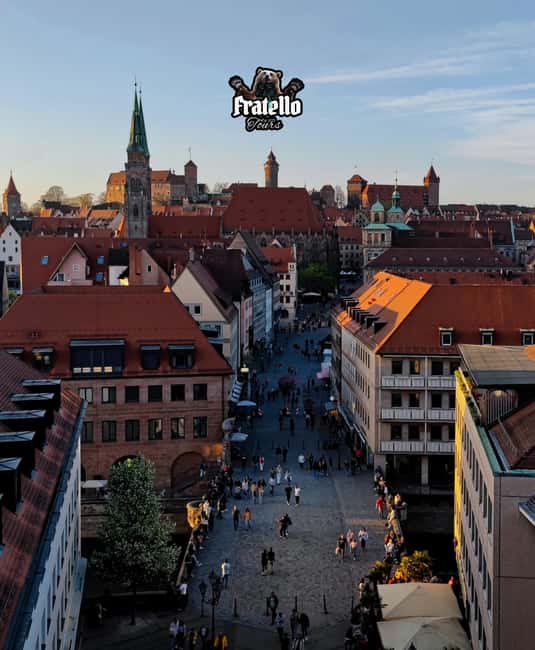 Nuremberg: Castle and Old Town Tour - incl. Tickets and red beer tasting - Red beer at Altstadthof Brewery