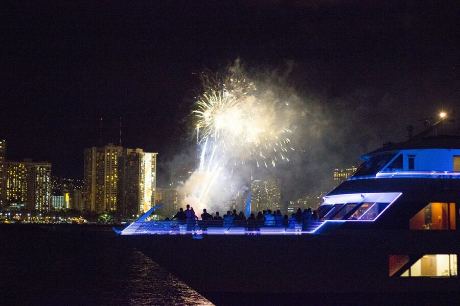 Oahu: Friday Night Fireworks Cocktail Cruise - Who will enjoy this cruise most?