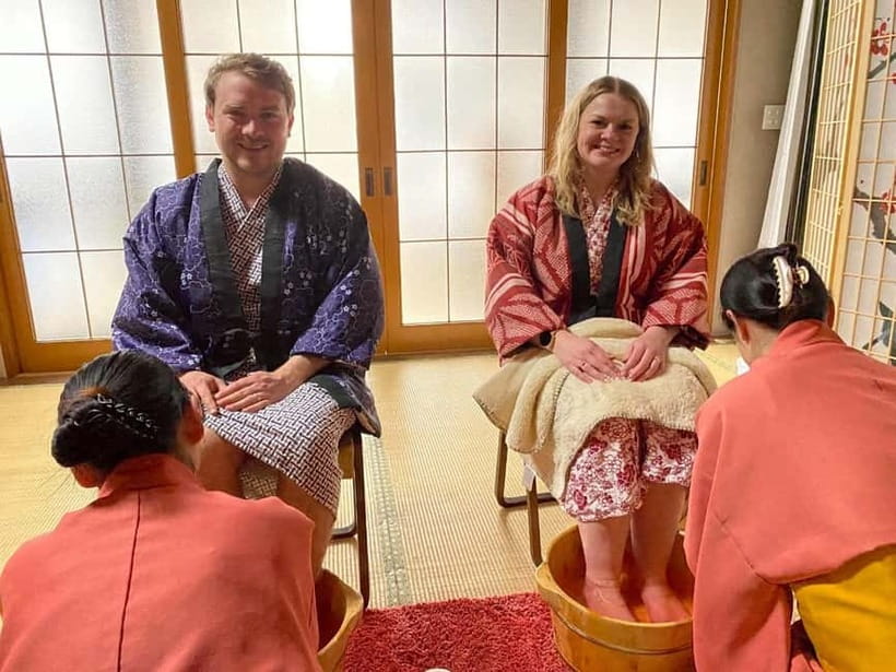 Osaka: Mind & Spirit Balance Temple Reiki Healing - Changing into a yukata sets the tone