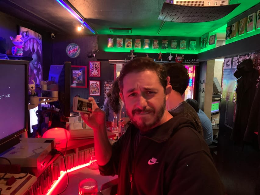 Osaka: Namba Pub Bar Crawl with a Local Guide - Who should book this Osaka pub crawl?