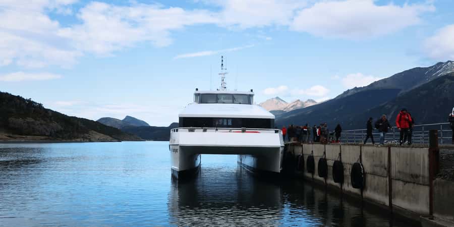 P. Natales: Balmaceda & Serrano Glaciers with Lunch & Whisky - The final return to Puerto Natales