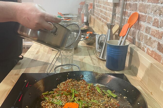 Paella and Burnt Basque Cheesecake Cooking Class (in Bilbao) - Burnt Basque cheesecake is the grand finale