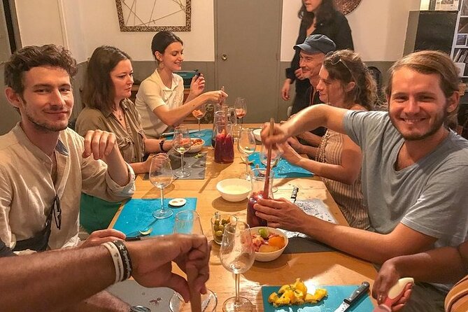 Paella Workshop with Bottomless Sangria in Central Madrid - The atmosphere: social, warm, and easy for solo visitors
