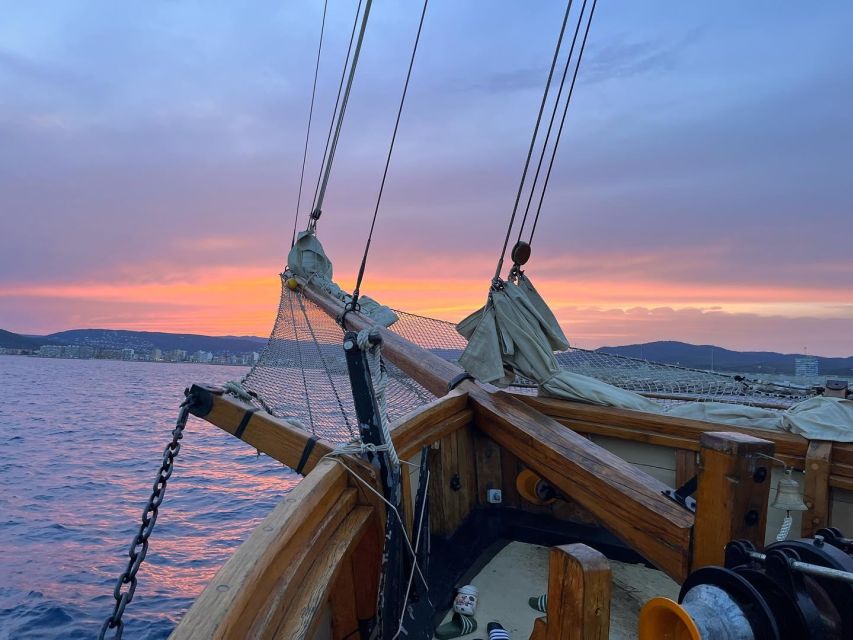 Palamós: Sunset Boat Tour with Glass of Cava - Should You Book the Palamós Sunset Boat Tour?