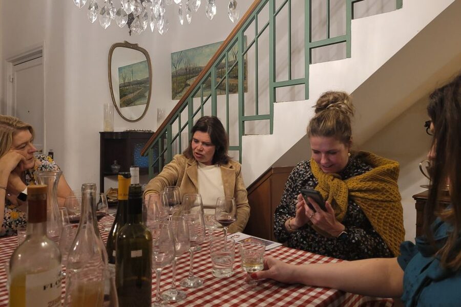 Palermo: 2-Hour Sicilian Cheese and Wine Tasting Tour - From Palermo Cathedral to a 16th-century home