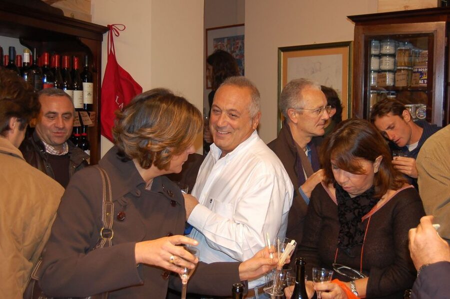 Palermo: 2-Hour Sicilian Cheese and Wine Tasting Tour - Bread, salad, and homemade Sicilian extras