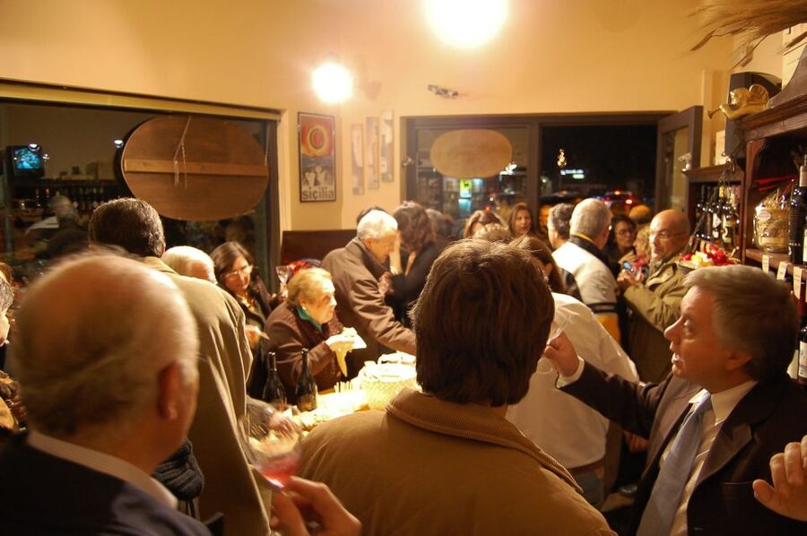 Palermo: 2-Hour Sicilian Cheese and Wine Tasting Tour - Cassatelle and Zibibbo finish the session