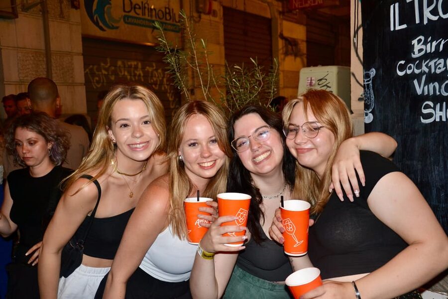 Palermo: Guided Bar Crawl with Shots and Discounts on Drinks - The fifth bar and the finish near Via Chiavettieri