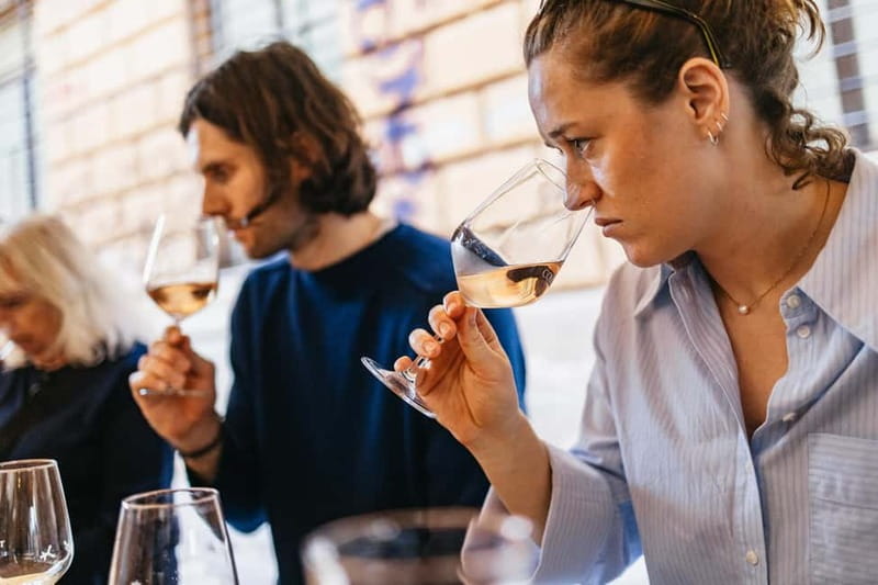Palermo: Wine Tasting with Snacks at Bottega Monteleone - A cozy shop with a social Palermo feel