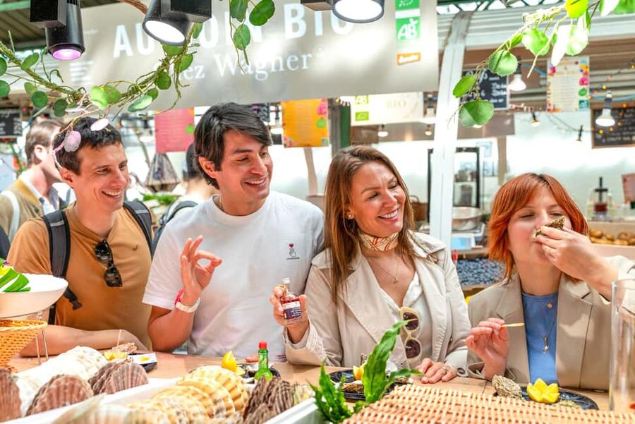 Paris: Champagne and Oysters Food Tour - What $58 buys you in Paris