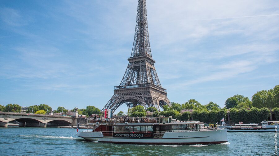 Paris: Champagne Tasting Cruise Departure from Eiffel Tower - Key points at a glance